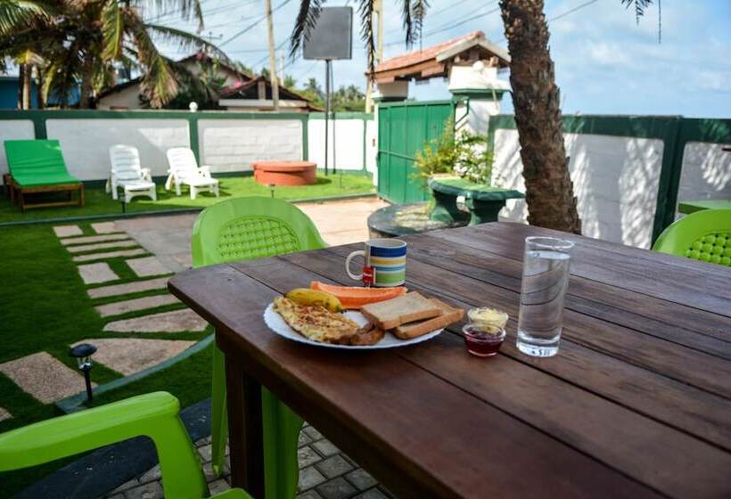 Explore Hostels Negombo
