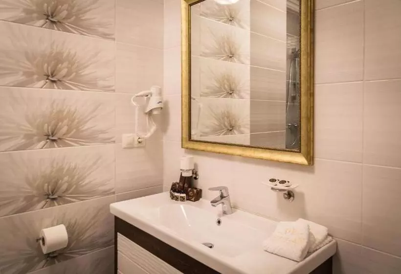 هتل De Volan Boutique