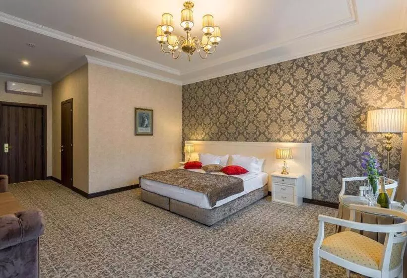 هتل De Volan Boutique