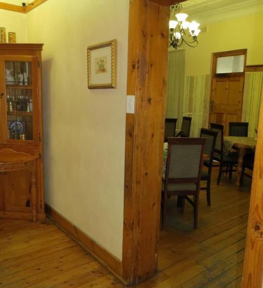 Hôtel Lajava Guest Lodge