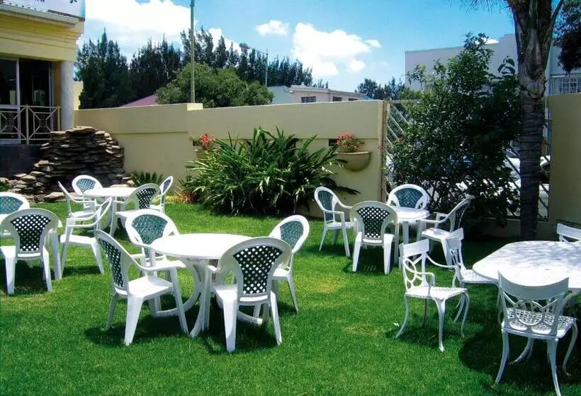 Hotelli Lajava Guest Lodge