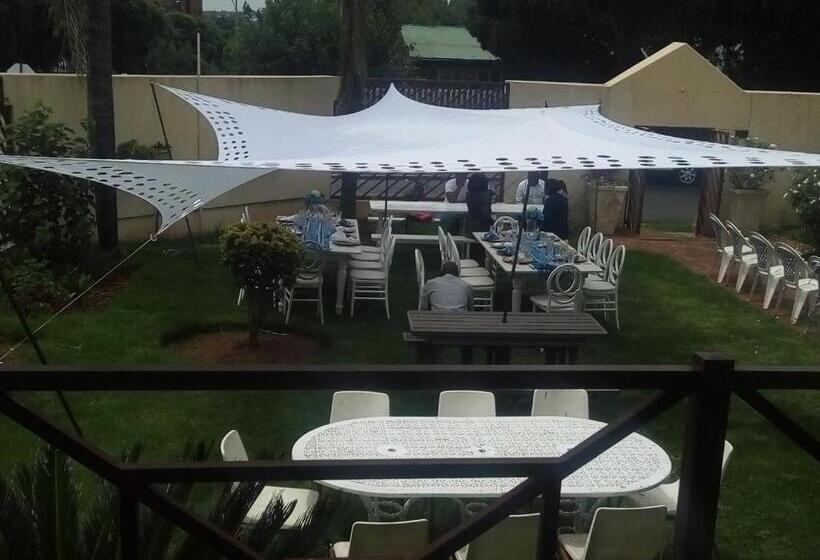 Hôtel Lajava Guest Lodge