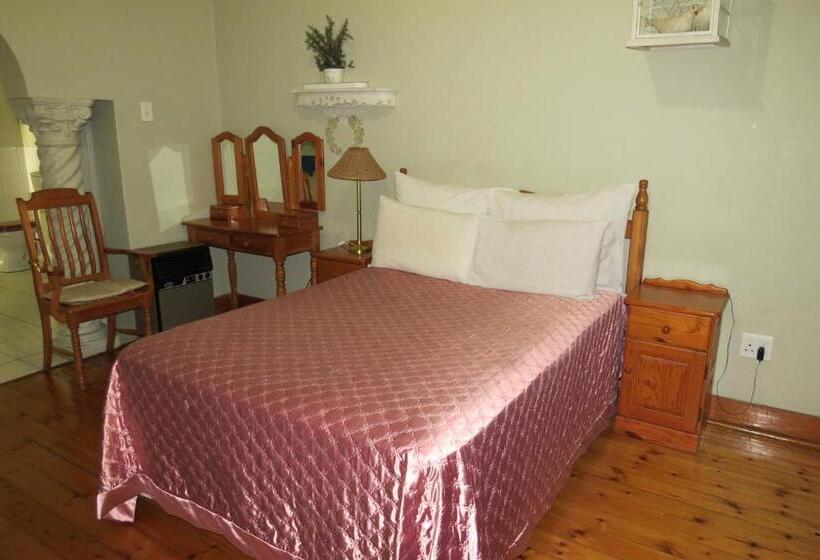 Hôtel Lajava Guest Lodge