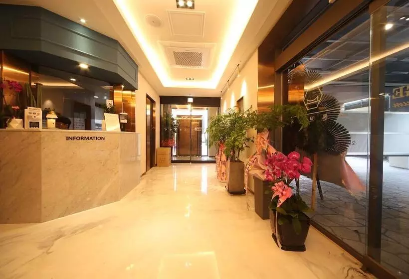 The Stone Bridge Hotel Sasang