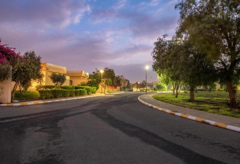 Airport Hotel And Resort