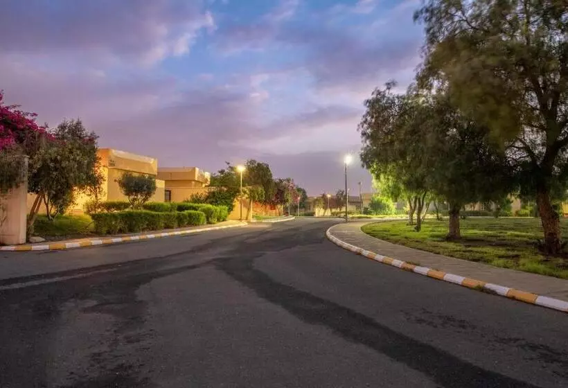 Airport Hotel And Resort