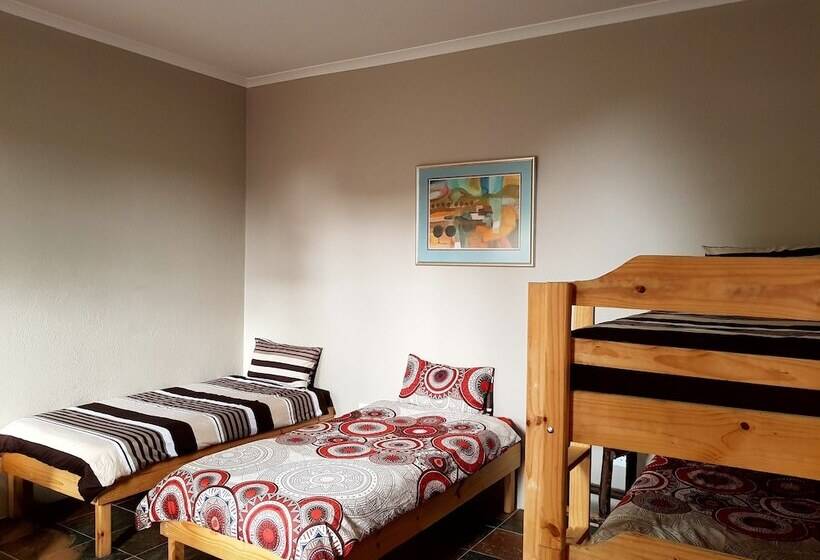 هاستل Swakopmund Backpackers