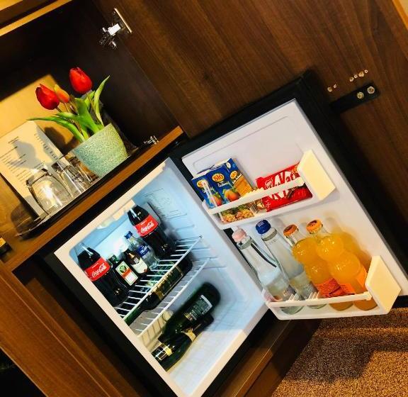 민박 Ambrózia étterem és Panzió