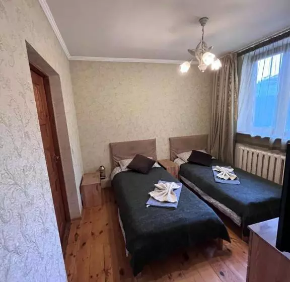 تختخواب و صبحانه Memo's Boutique Guesthouse