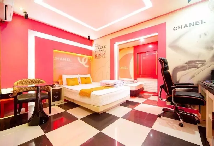 Jinju Gng Motel