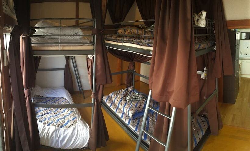 Star Inn Tokyo Hostel