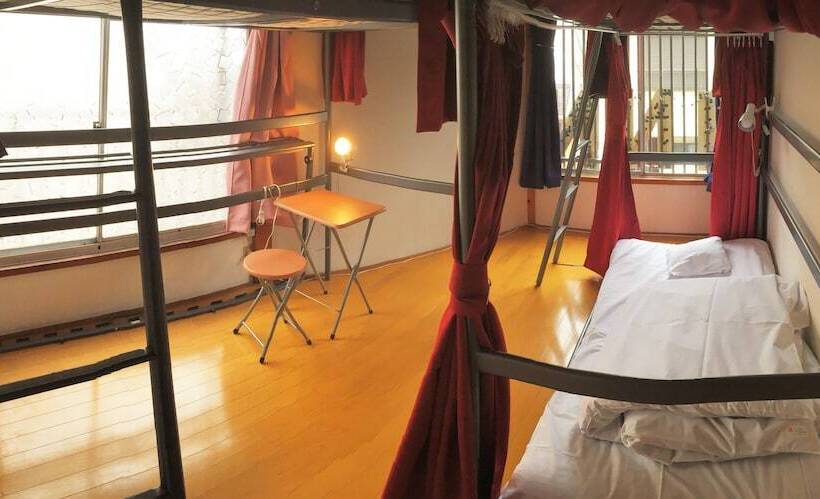 Star Inn Tokyo Hostel