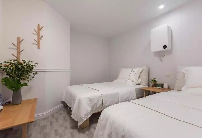 ユースホステル Guilin Flowers Inn