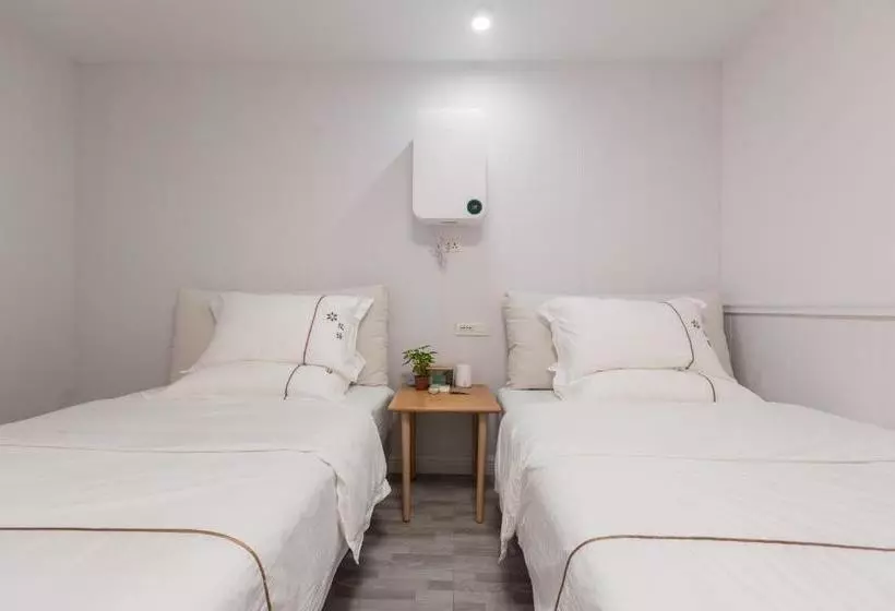 ユースホステル Guilin Flowers Inn