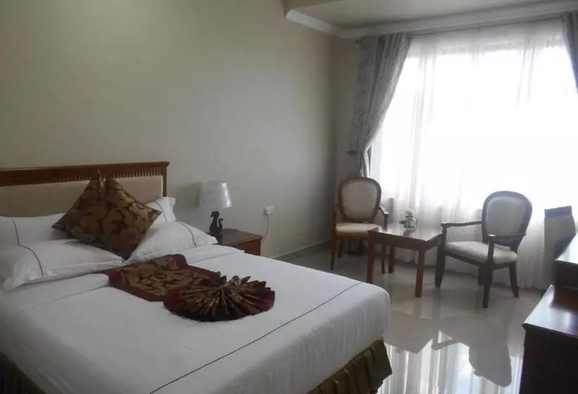 Adden Palace Hotel & Conference Centre