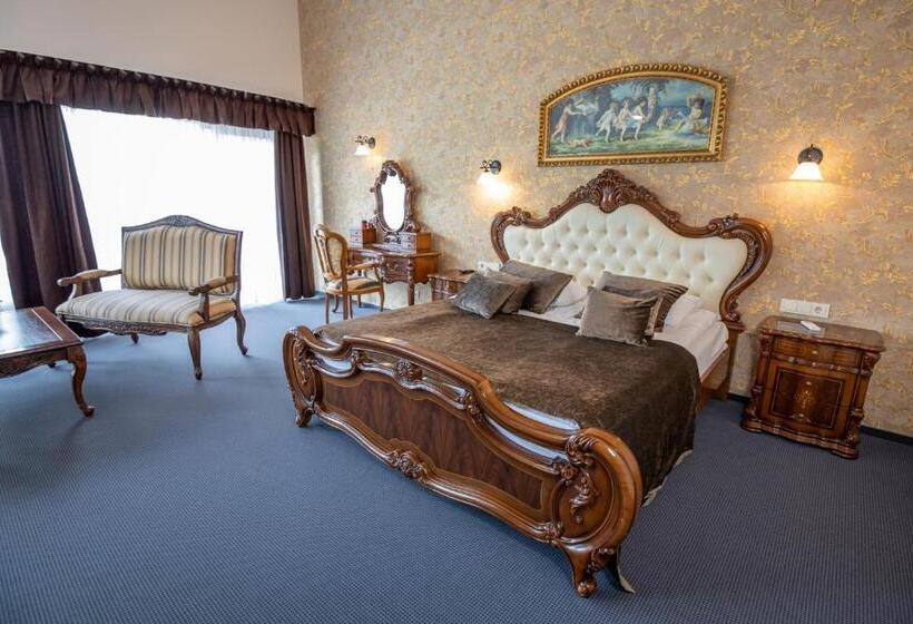 هتل Atostogų Parkas