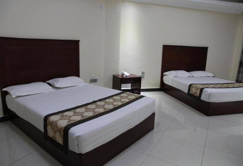 هتل Namayiba Park