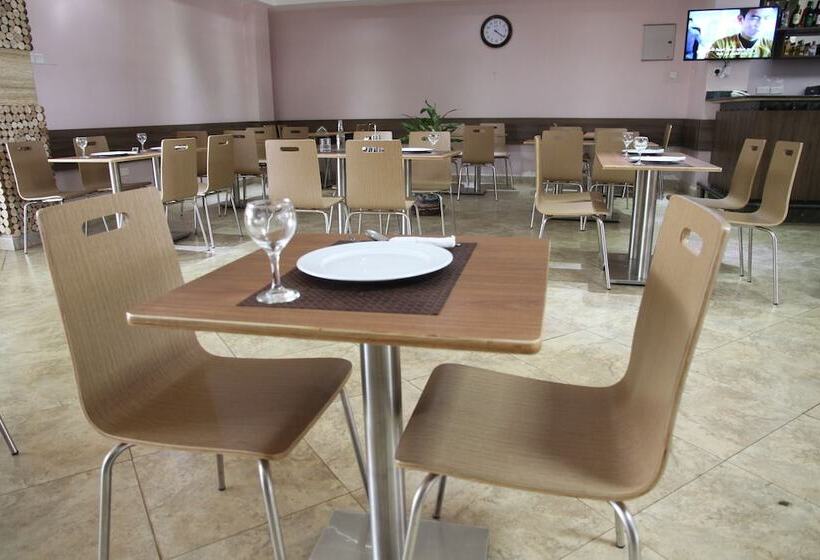 هتل Namayiba Park