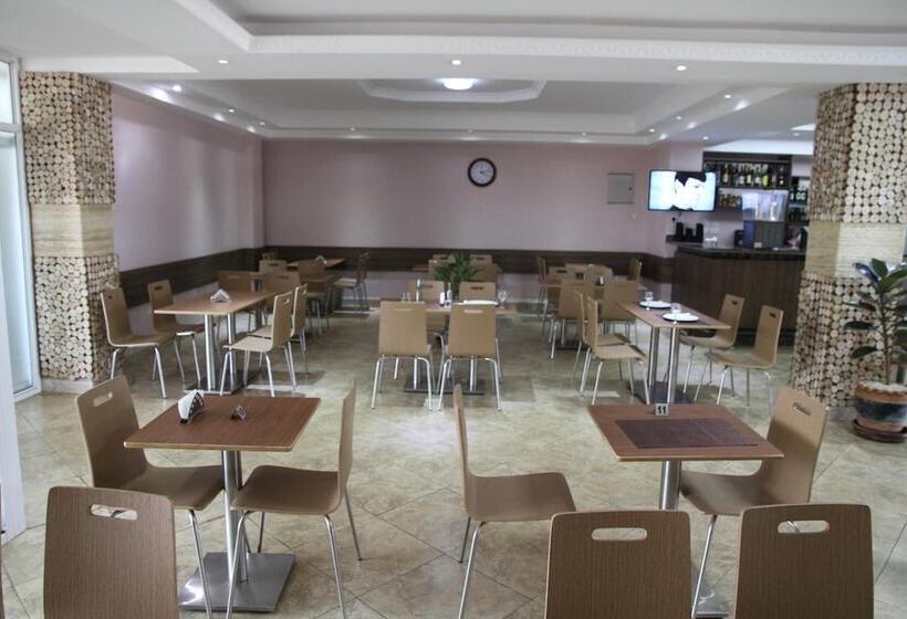 هتل Namayiba Park