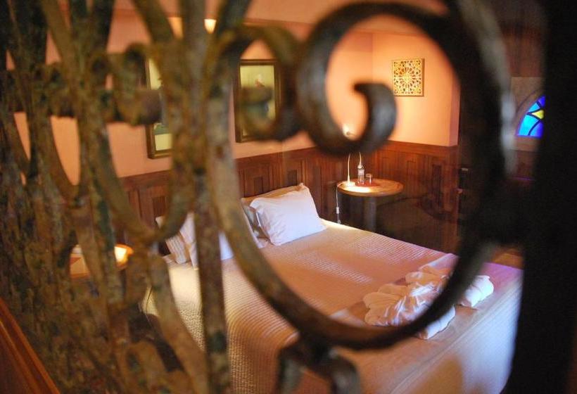 Отель Quinta De Santa Barbara By Heavens Sleepy