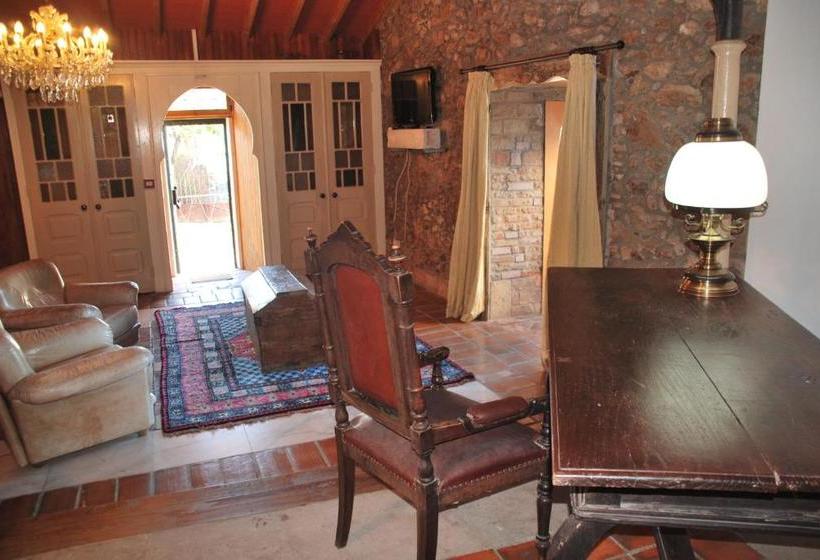 Отель Quinta De Santa Barbara By Heavens Sleepy