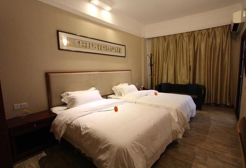 בית מלון כפרי Riverside