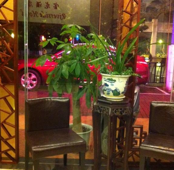 בית מלון כפרי Riverside