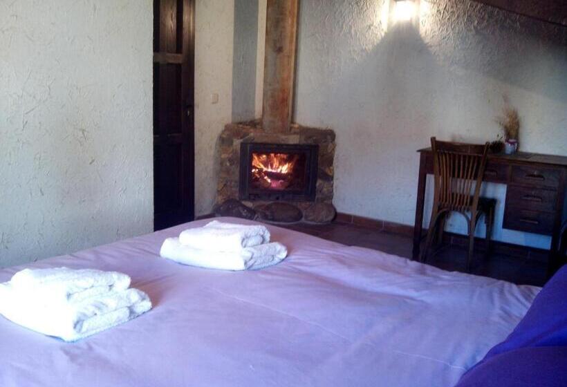 교외 호텔 Rural Bermellar