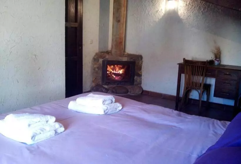 Maaseutuhotelli Rural Bermellar