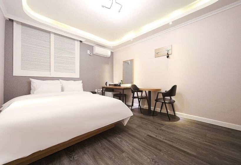 فندق على الطريق Andong Munhwa