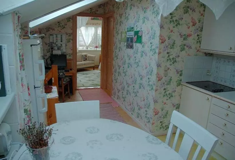 Aamiaismajoitus (B&B) Rosehouse Hillerød Bed And Kitchen