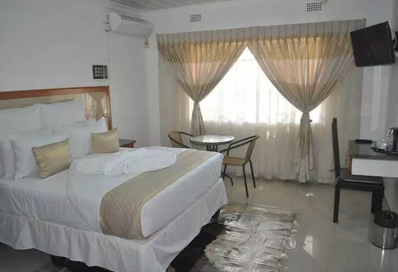 تختخواب و صبحانه Crown Guest Lodge