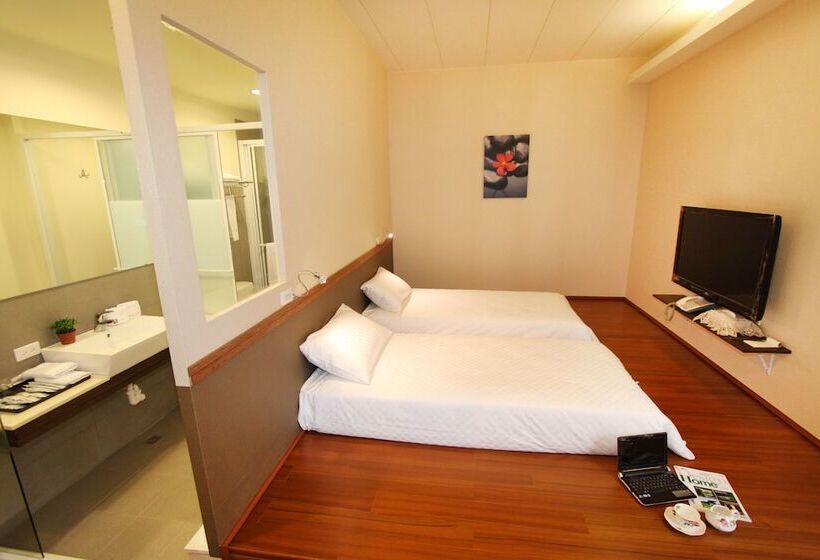 تختخواب و صبحانه Hk77villa