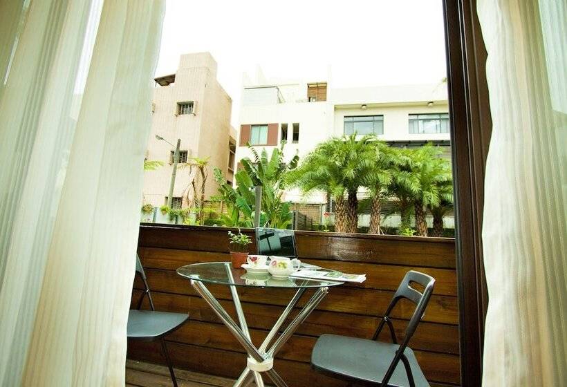 تختخواب و صبحانه Hk77villa