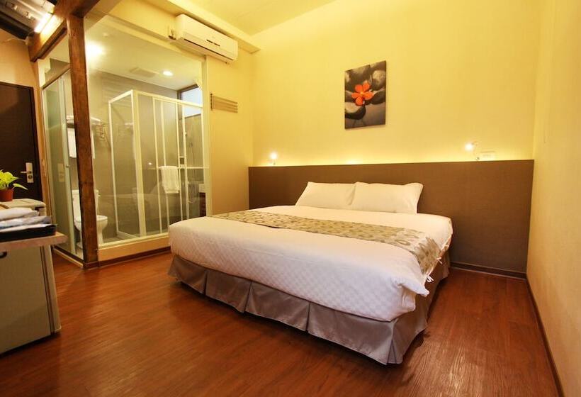 تختخواب و صبحانه Hk77villa