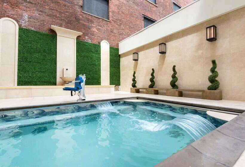 Curtiss Hotel, Ascend Hotel Collection