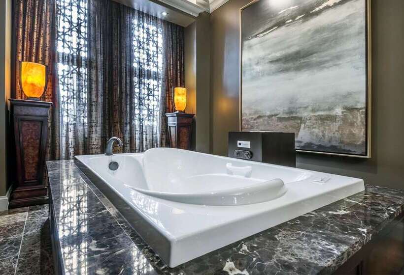 Curtiss Hotel, Ascend Hotel Collection