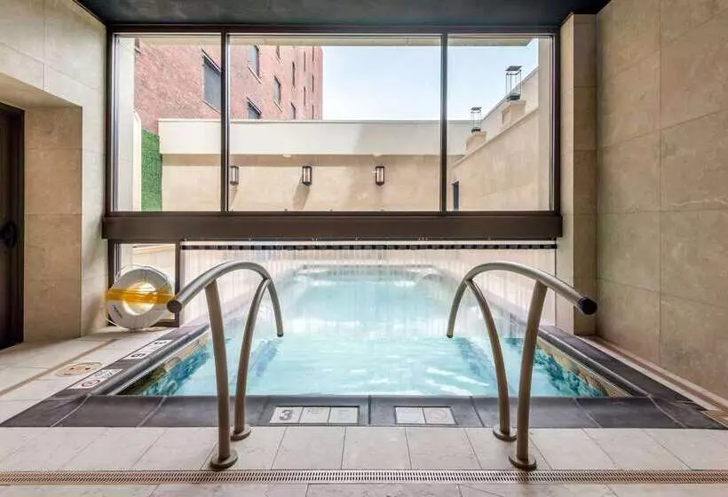 Curtiss Hotel, Ascend Hotel Collection