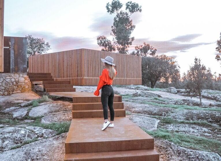 هتل Herdade Da Rocha Boutique Lodge