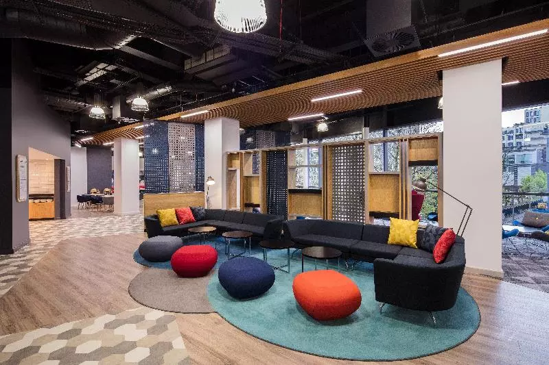 هتل Holiday Inn Express   Birmingham   City Centre, An Ihg