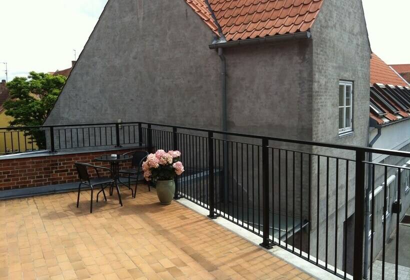 בית מלון כפרי Posthuzed