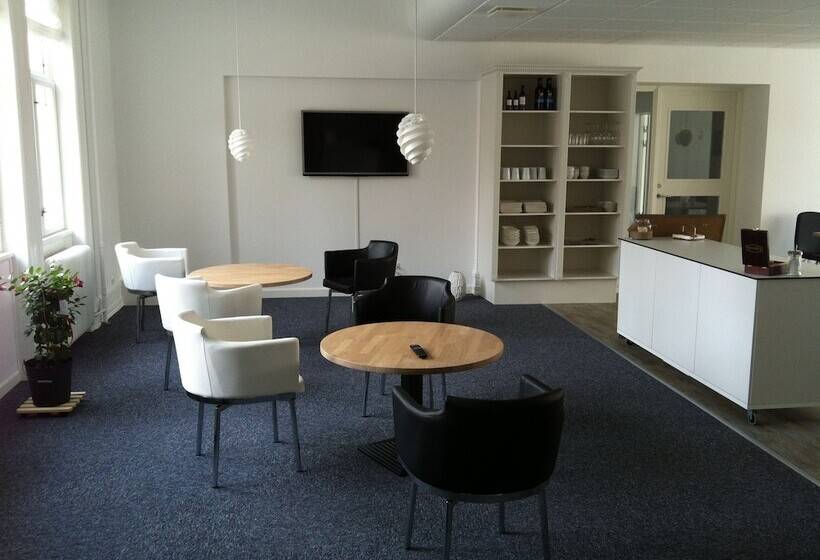 בית מלון כפרי Posthuzed