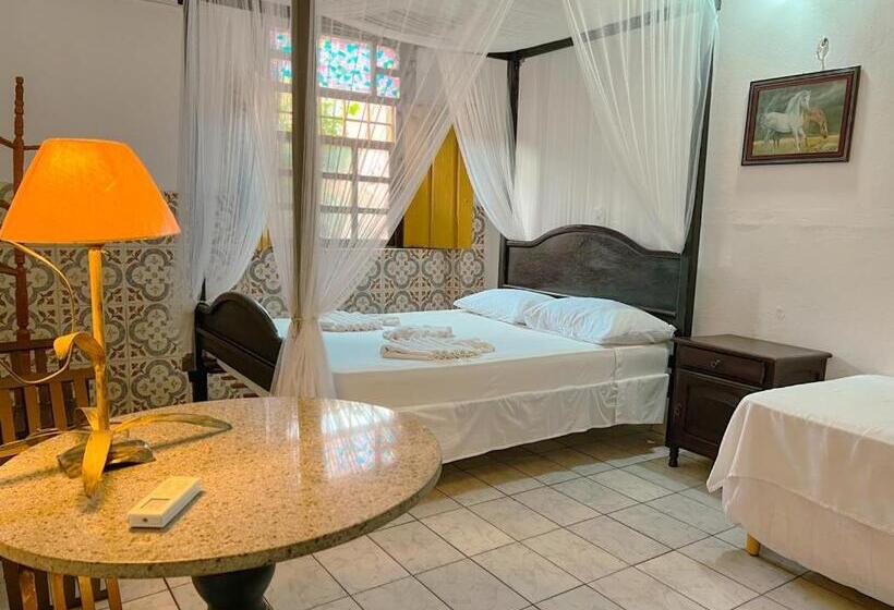 호텔 Pousada Dos Candeeiros