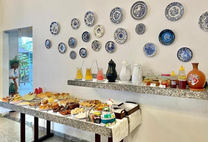 호텔 Pousada Dos Candeeiros