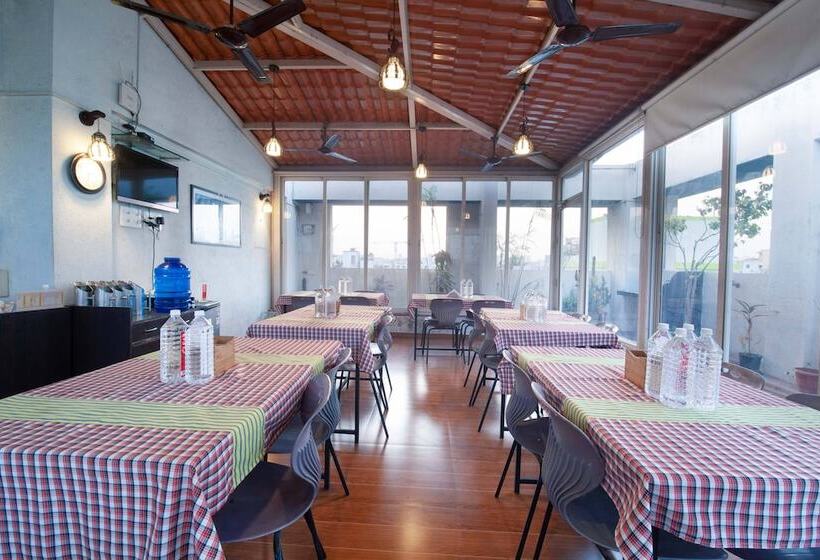 Hotel Treebo Park View Hadapsar