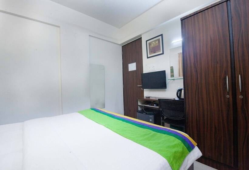 Hotel Treebo Park View Hadapsar