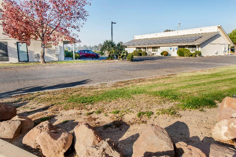 モーテル Super 8 By Wyndham Dunnigan