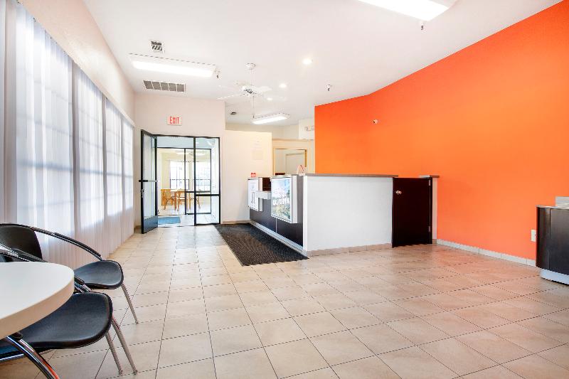 モーテル Super 8 By Wyndham Dunnigan