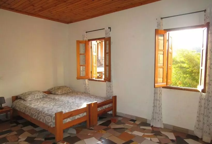 پانسیون Meva Guesthouse