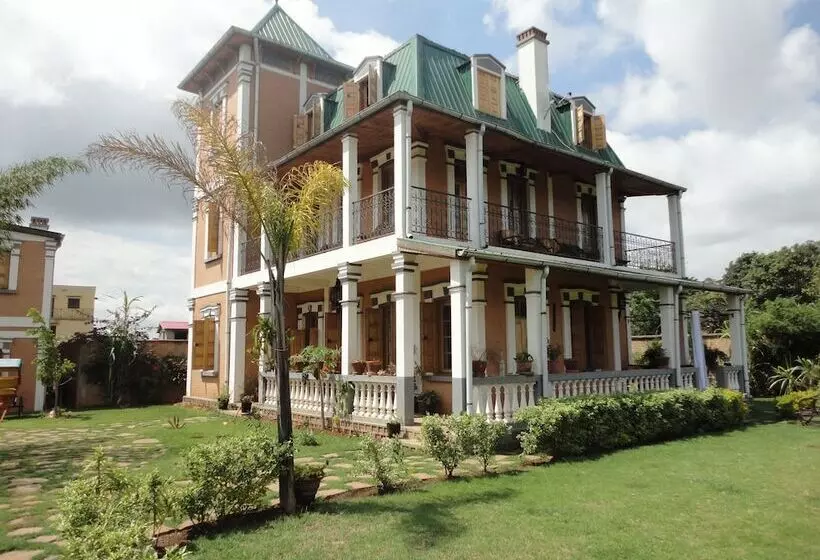 پانسیون Meva Guesthouse